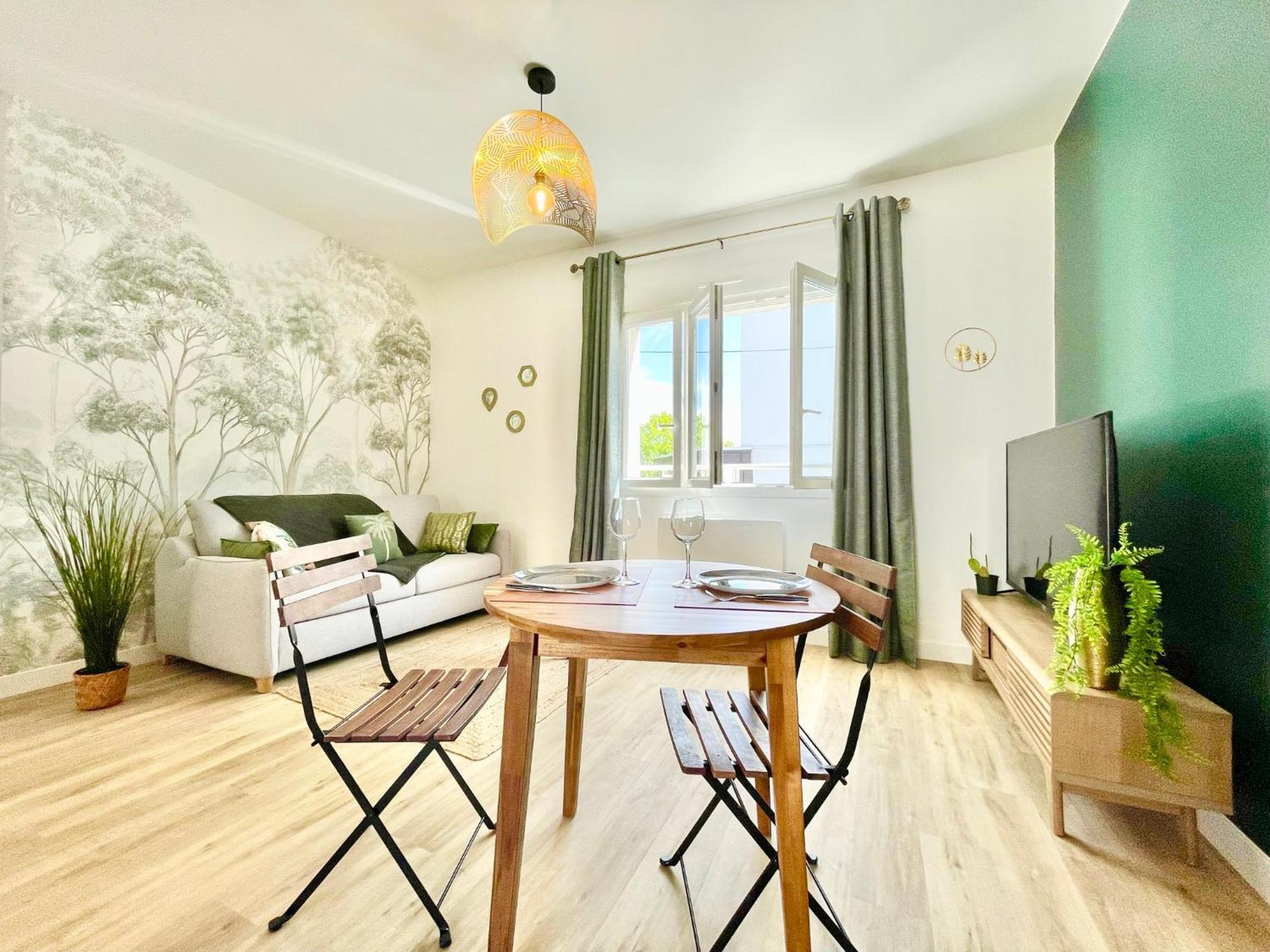 Saint Nazaire - Le Wild - Wifi - Proche Plage Luaran gambar